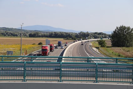Výmena zvodidiel na D1 Prešov Budimír 2016 (8)